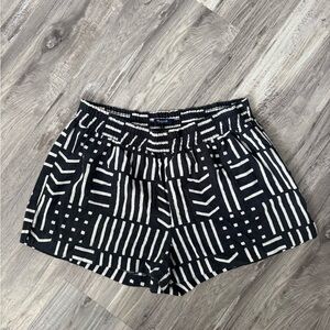 Madewell 100% Cotton Printed Shorts – Black & White | Elastic Waist
